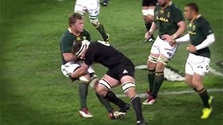 Kieran Read smashes Duane Vermeulen [upl. by Purpura]