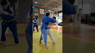 utsuri goshi judo kesfetteyiz training [upl. by Rutherfurd107]