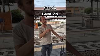 Gite scolastiche elementari medie e superiori Che differenza cè prof scuola sketch gag [upl. by Yhtimit]