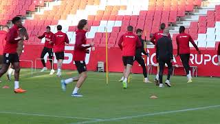 Granada CF primer entrenamiento de Cacique Medina [upl. by Keeton]