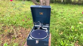 48 HMV Modèle 102 Portable Phonographe Bleu [upl. by Aubree]