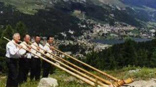 Alphorn cor des Alpes Swiss Alphorn [upl. by Ariik619]