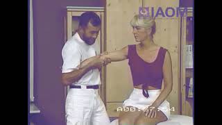 IAOM vintage Elbow valgus test [upl. by Akeret]