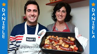 Salsiccia con patate e funghi al forno  Ricetta [upl. by Akisey]