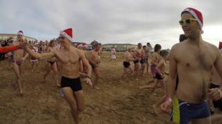 ChâtellaillonPlage La Baignade des Banquisards  24122016 [upl. by Neelie]