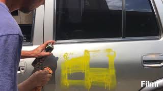 Como REMOVER PICHAÇÃOGRAFITTI de tinta spray da lataria do carro rápido fácil e barato [upl. by Lipcombe]