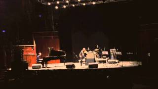 Dimitar Bodurov and Didier Lockwood play Solar [upl. by Enelav]