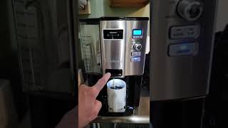 Cuisinart Coffee Maker 12 Cup Programmable Drip DCC 3000P1 Black 3 [upl. by Bevash]