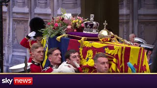 Queens coffin enters Westminster Abbey [upl. by Zoldi]