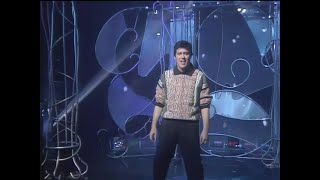 SHAKIN STEVENS  MERRY CHRISTMAS EVERYONE  TOP OF THE POPS  12TH DEC 1985 RESTORED [upl. by Ynos528]