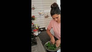 मुद्दा पालया या मुद्दा भाजी रेसिपी  Mudda Palya ya Mudda Bhaji Recipe with Arbi leaves 🍃 😋 [upl. by Norvun744]