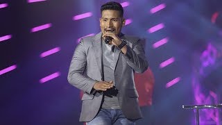 Yo Soy Romeo Santos interpretó el tema “Romeo y Julieta” en su concierto [upl. by Innavoig209]