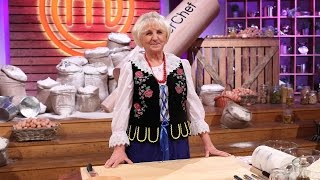 Babcia Janina pokazuje jak zrobić perfekcyjny makaron Masterchef Junior [upl. by Hedvige]