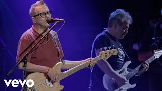 Hombres G Enanitos Verdes  Luz de Día En Vivo [upl. by Michella497]