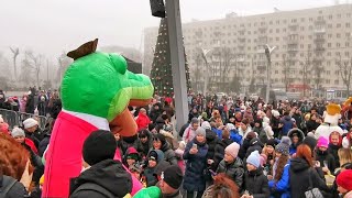 МАРИУПОЛЬ Все люди вышли на Новую ЁЛКУ 👍Восстановление и Жизнь города Сегодня [upl. by Thisbe]