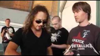 Why Kirk Hammett wraps tape around his hand [upl. by Halueb198]