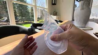 Haakaa Manual Breast Pump with Base Review [upl. by Htebsle]