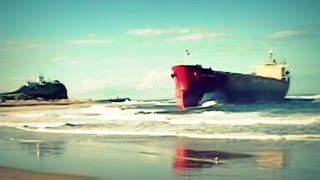 Pasha Bulker  super tanker runs aground in massive storm UPDATE [upl. by Gilleod739]