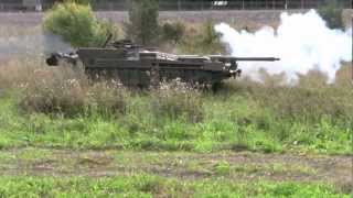 Skjutning med Strv 103 stridsvagn S [upl. by Ak]