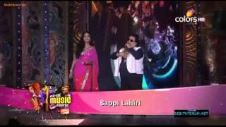 Shreya Ghoshal Mirchi Music Awards Performance HD [upl. by Xella]