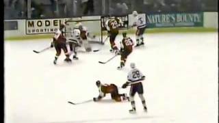 Tom Kurvers Goal vs PHI January 23 1993 [upl. by Gnoh]