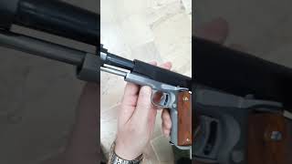 Colt 1911 Les Bear Custom 45ACP [upl. by Dhumma]