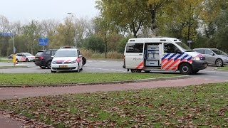 Twee tienermeisjes zwaargewond na ernstige aanrijding met vrachtwagen in Den Bosch [upl. by Verdi]