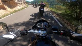 Montée des Gorges de la Nesque  Triumph Street Triple 675 Onboard  Slalom entre les vélos [upl. by Nilorac]