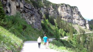 Gipfelerlebnisweg GarmischPartenkirchen Osterfelderkopf  Kreuzeck [upl. by Suoivatco]