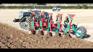 Kverneland Lo85 Onland ploughing with Agxeed Agbot at Tillage Live 2024 Tadcaster Pflügen ploegen [upl. by Spancake]