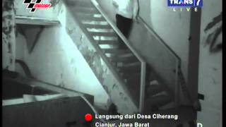 Masih Dunia Lain Eps Arwah Korban Mutilasi Di Villa Angker Part 1  17 Oktober 2014 [upl. by Anelra]