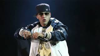 Daddy Yankee  Santifica tus Escapularios live colombia [upl. by Kaz]