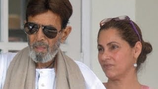 Dimple Kapadia to move in with Rajesh Khanna [upl. by Aliam919]