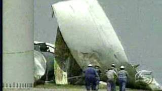 Wind Turbine Collapses Near Weatherford OK [upl. by Darrow]