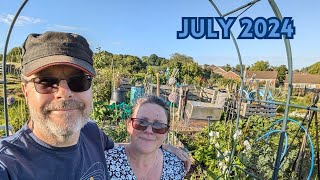 July 2024 No dig allotment Beautiful weather The bindweed battle Digging up first earlies [upl. by Romy]