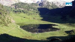 Wandern in Deutschland Funtenseewanderung Teil 2  Abstieg Saugasse St Bartholomä Königssee [upl. by Fanni]