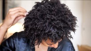 How To Do A ACV Rinse Apple Cider Vinegar Rinse On Natural Hair [upl. by Elegna]