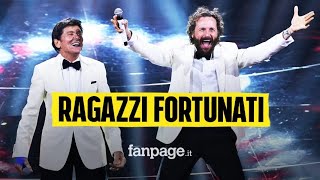 Sanremo 2022 Gianni Morandi e Jovanotti due ragazzi fortunati il medley infiamma l’Ariston [upl. by Hedaza]