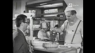 Documentario sulla pizza a Napoli del 1967 [upl. by Herod]