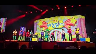 Rattlin Bog – The Wiggles Wiggle and Learn Tour Perth 2024 [upl. by Durwyn]