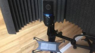 IK Multimedia iRig Mic Studio Review with Pocket Studio iPad app [upl. by Joelly581]