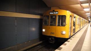 Dummer Fahrer auf der U9 der UBahn Berlin [upl. by Rice]