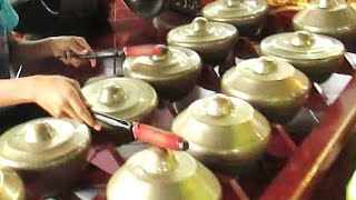 Praon PRAHU LAYAR  Javanese Gamelan Music Jawa WANI WIRANG Wayang Kulit HD [upl. by Atikcir]