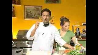 Palak Paneer Recipe 1  Traditional Indian Food  By VahChef  VahRehVahcom [upl. by Jeffery]