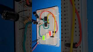 Traffic light circuit with 555 Timer IC electronic traffic 555ic timer light circuit short [upl. by Akinajnat186]