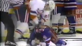 Phil Bourque vs Vladimir Malakhov highlight clip Sept 23 1993 [upl. by Hako]