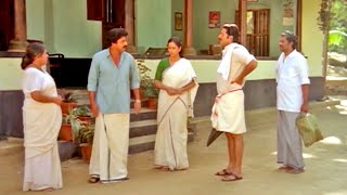 quotഎല്ലാവരും കൂടി അവളെ ഒറ്റപ്പെടുത്തുകയാquot  Mammootty Siddique Movie Scene  Vatsalyam [upl. by Aneerahs562]