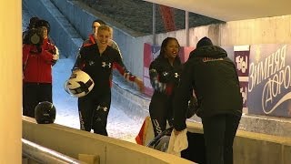 FIBT  Womens Bobsleigh World Cup 20132014  Igls Heat 2 [upl. by Eillac]