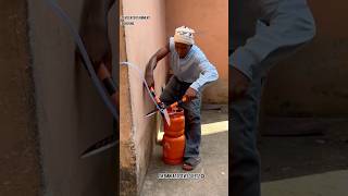 De gas cooker foryou funny trending viral views [upl. by Araed212]