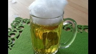 Originelle Verpackung für ein Geldgeschenk  Bierglas mit Münzen [upl. by Yetsirhc974]